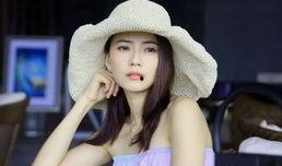 国产熟女露脸,镜头下的魅力绽放